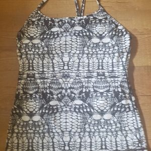 Lululemon racerback size 8